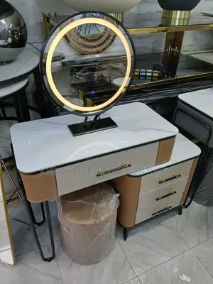 Quality Marble Center Table Set