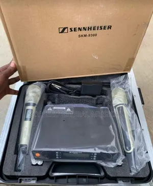 Original SKM 9300 Wireless Microphone System