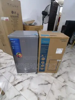 Top - Rated Single Door Refrigerator 90L - MIDEA