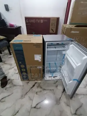 Very Affordable (Midea) Single Door Refrigerator 90L