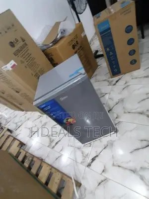 Midea 90L Free Standing Single Door Refrigerator 