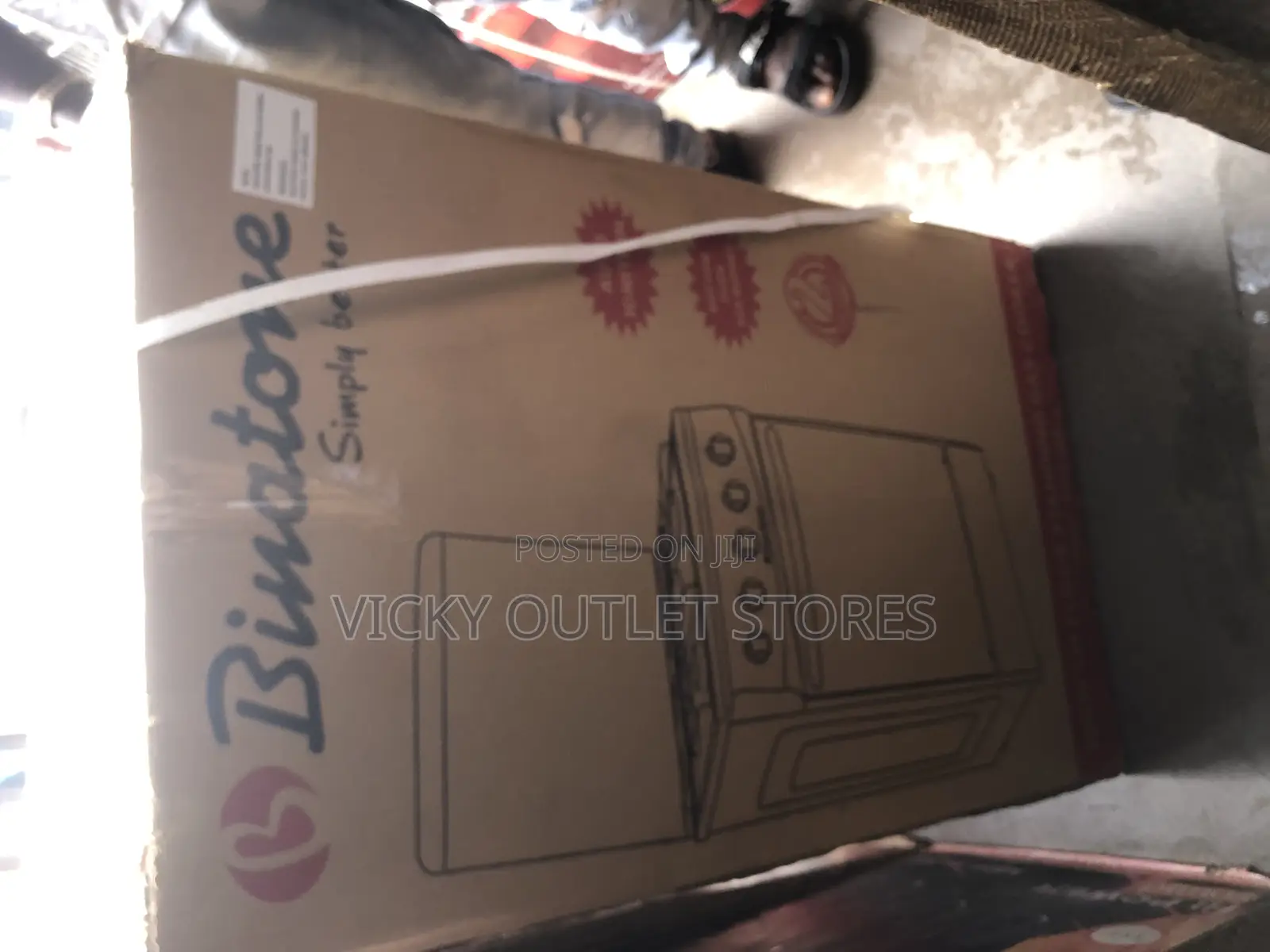 Binatone 4burner Standing Cooker