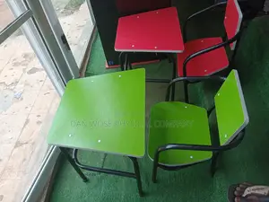 Kids Table and Seat