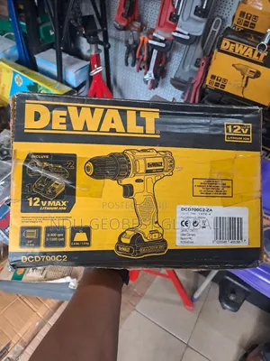 12v Dewalt Sheet Gun