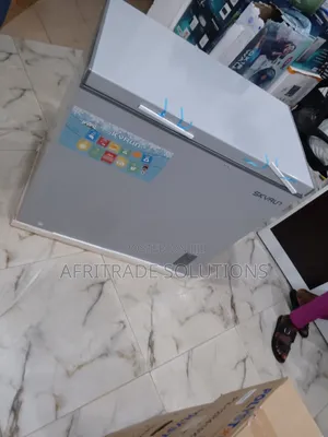 200 Liters Skyrun Freezer