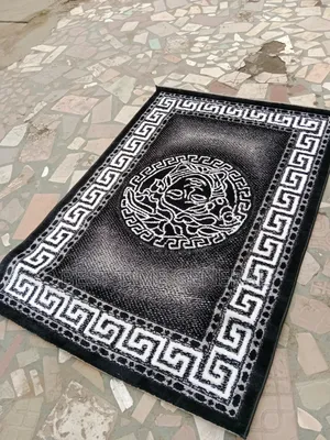 Luxury High Quality Center Rug