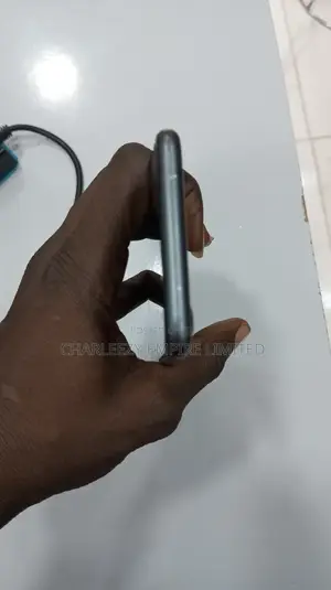 Apple iPhone 8 64 GB Black