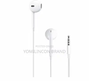 Apple Earpods With 3.5mm Plug