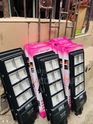 800watts All in One Solar Light