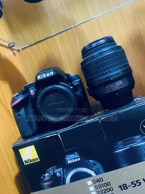 Nikon D3200 With 18-55mm Lens