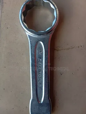 Hammer Wrench