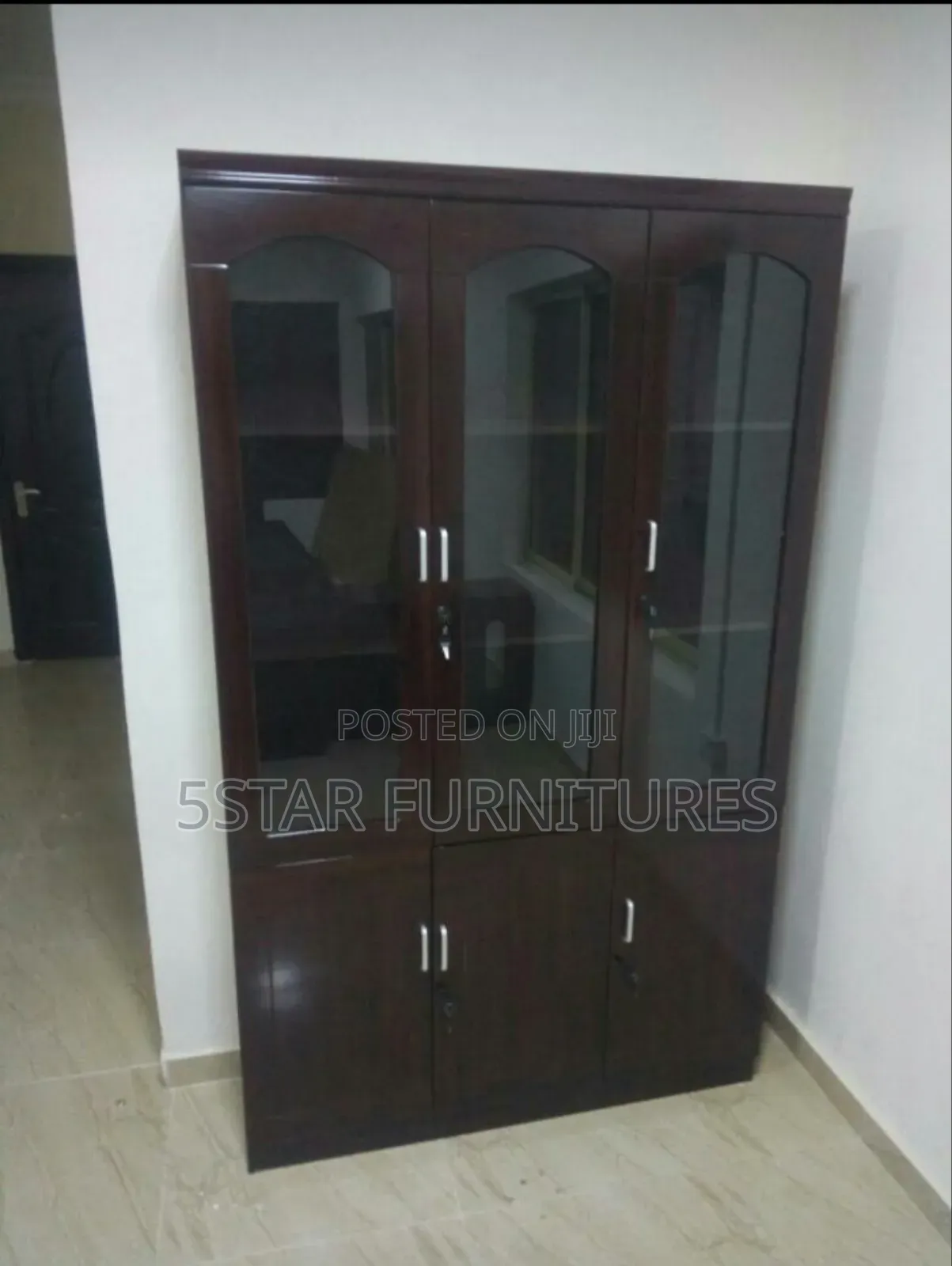 3 Doors Bookshelf