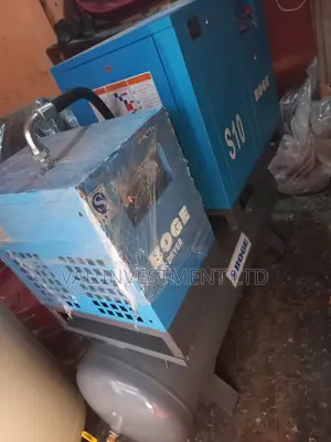 Industrial Screw Air Compressor With Tank and Air Dryer