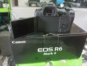 Canon R6ii Is Mirror Less Camera for Sale in Ojo Alaba