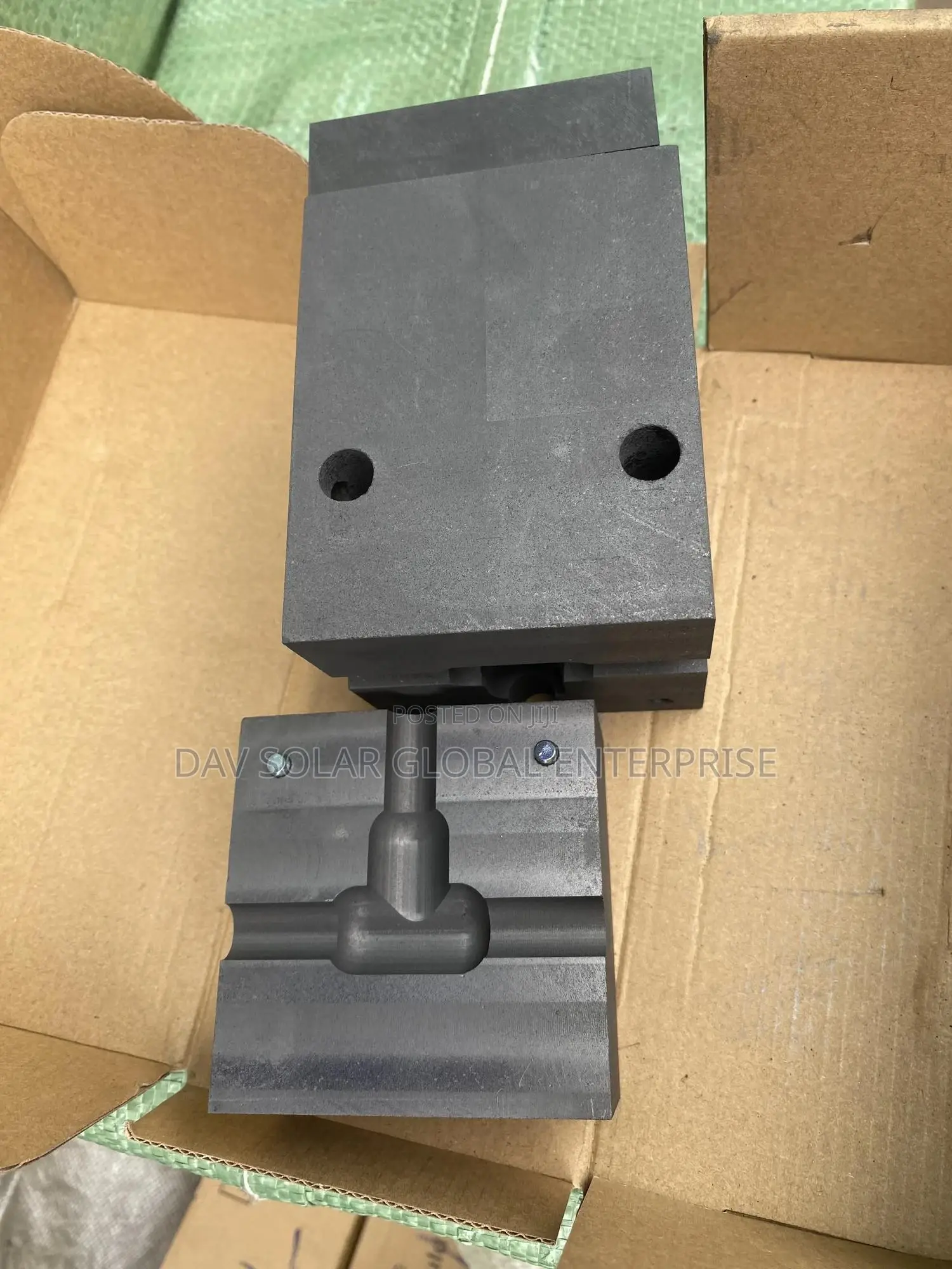 MOLD for Earthing