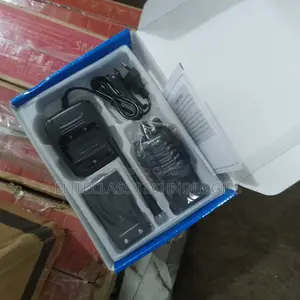 Motorola Smart Choice Two-Way Radio Walkie Talkie ''Gp366''