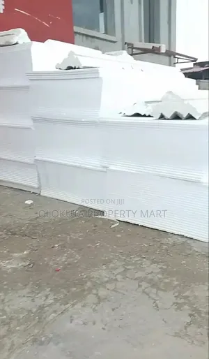 Polystyrene Board and Parapet