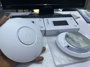 Ubiquiti Unifi (UAP-AC-LITE)