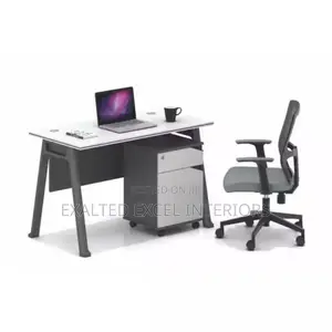 Executive Office Table (1.4 Meter)
