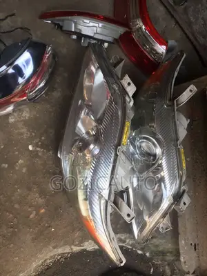 Headlights for Toyota Camry 2010 2012