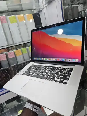 Laptop Apple MacBook Pro 2014 16GB Intel Core I7 SSD 256GB