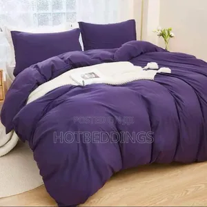Colorful Duvet, Bedsheet With 4 Pillow Cases