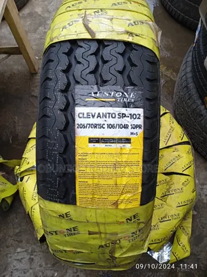 205/70r15c Austone Tyre