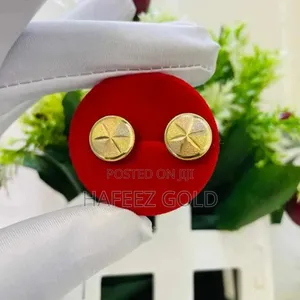 Pure Italian 18karata Earring Gold