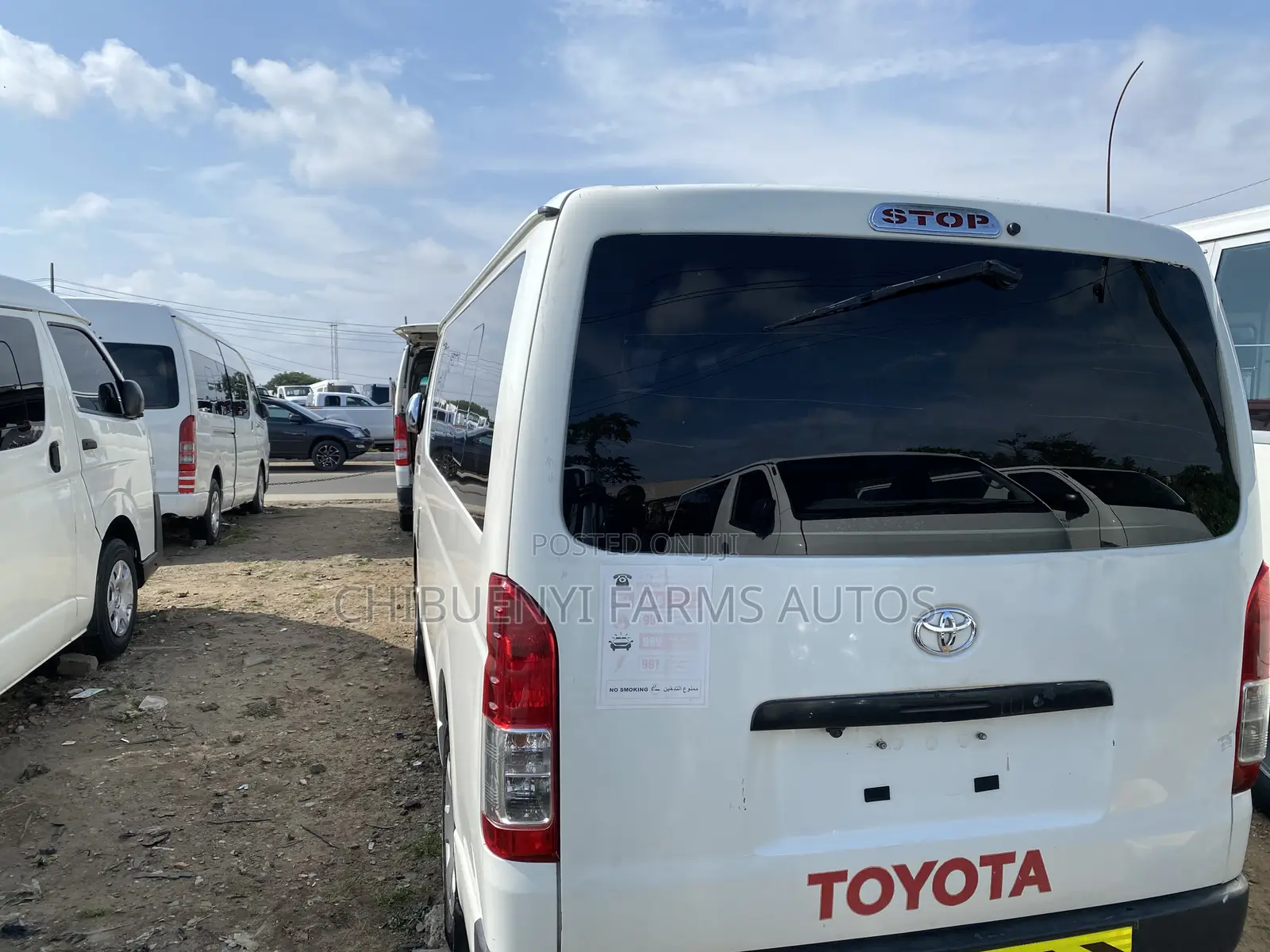 Toyota HiAce 2015 White