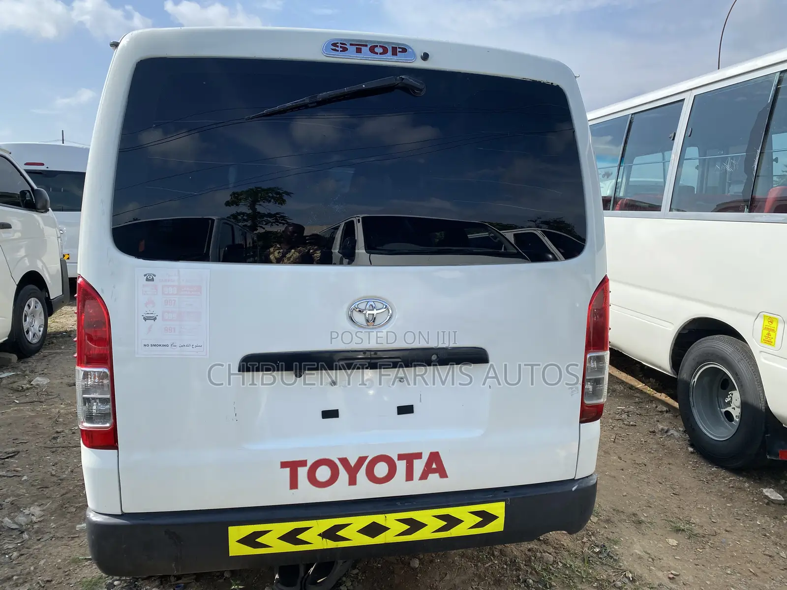 Toyota HiAce 2015 White