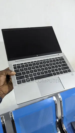 Laptop HP EliteBook 840 G7 16GB Intel Core I7 SSD 256GB