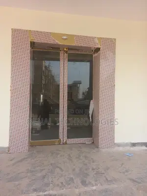 Intelligent Glass Door Access With Motion Sensors