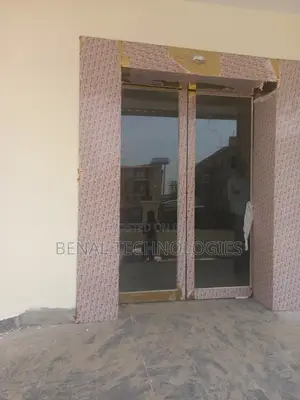 Glass Entry With Sensor Sliding Technology