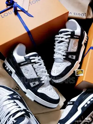 Louis Vuitton Monogram Sneakers