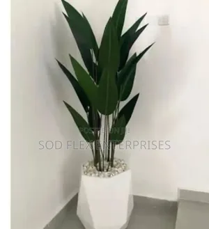 Beautiful Artificial Flower , Beautiful Vase And Stone