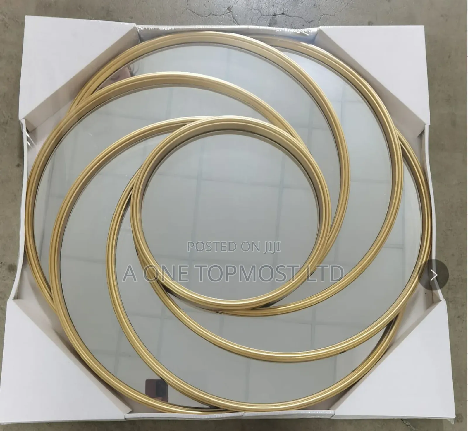 Design Gold Mirror
