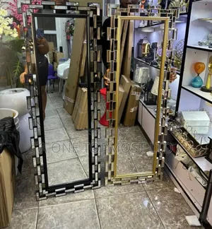 Royal Design Mirror