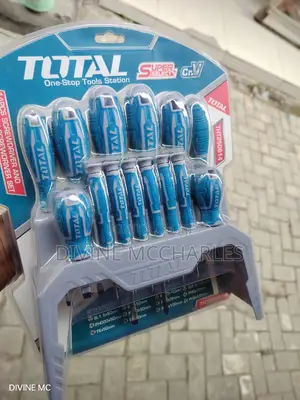14 Pieces of Screw Driver Set