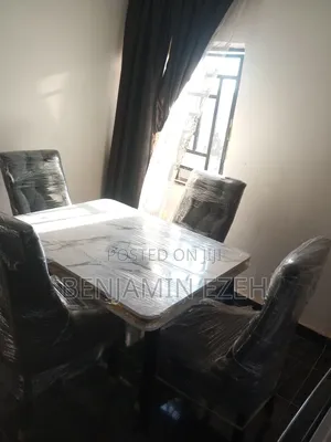 4 Seater Dining Table