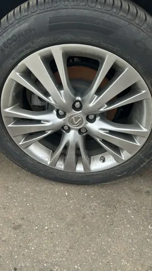 Lexus RX 350 19 Rim 2014 Follow Come