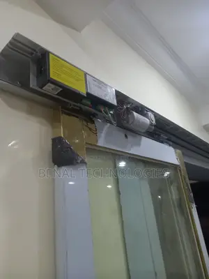 Sensor Glass Door With Seamless Hands-Free Access