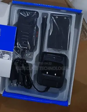 Motorola Two-Way Radio ''Gp366'' (The Fabolous Choice)