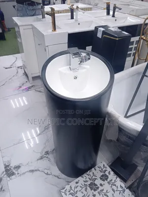 Royal Black and White Standing Wash Hand Basin