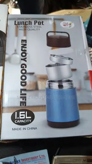 1.6 Food Flask and Cutlery