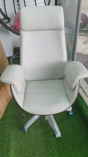Super Executive Chair