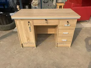 Top Quality Imported Office Table