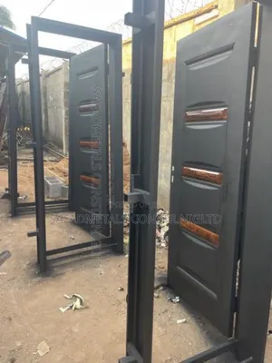 3ft Matte Bullet Doors