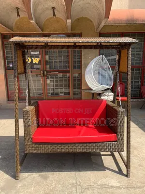 Swinging Relaxing Chair
