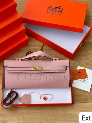 Hi High Quality Trending Luxury Bags for Women Available