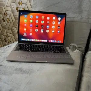 Laptop Apple MacBook Pro 2020 16GB Intel Core I7 SSD 512GB